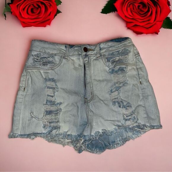 Fashion Nova Jean Shorts Blue Distressed Frayed Ripped Denim Size 11 Waist 30 - Picture 3 of 16
